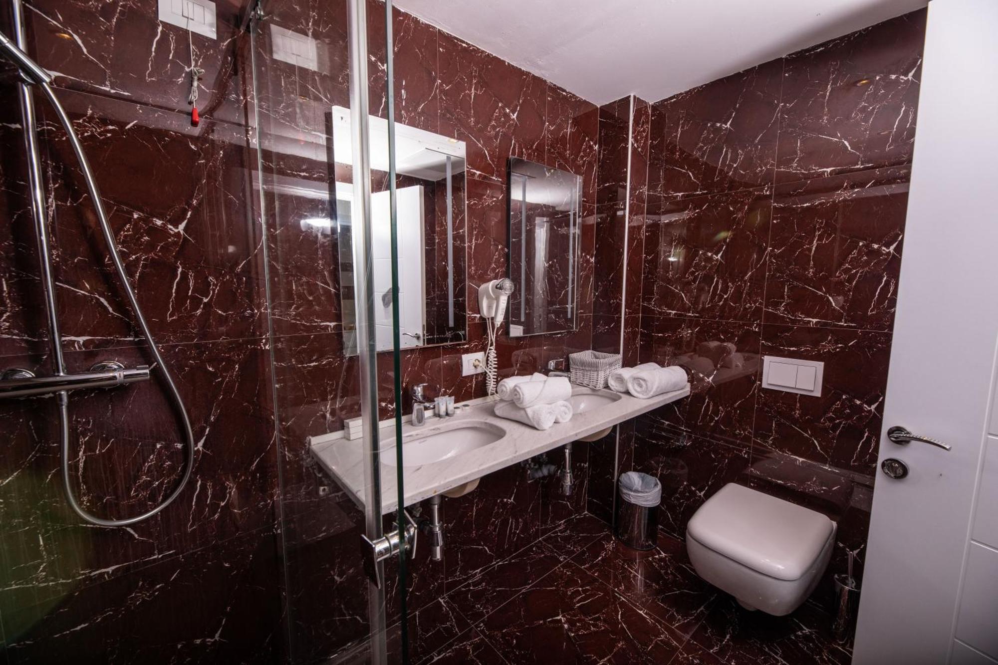 Prestige Resort Golem  Ngoại thất bức ảnh
